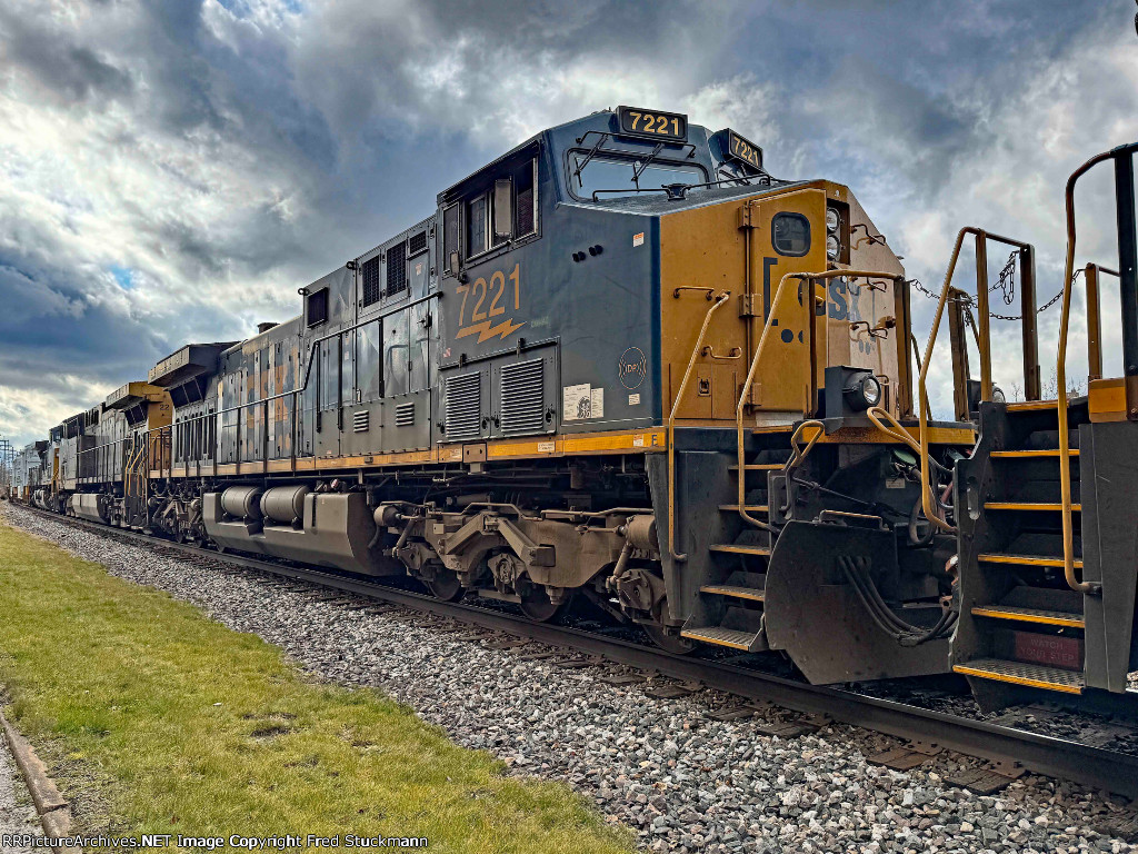 CSX 7221